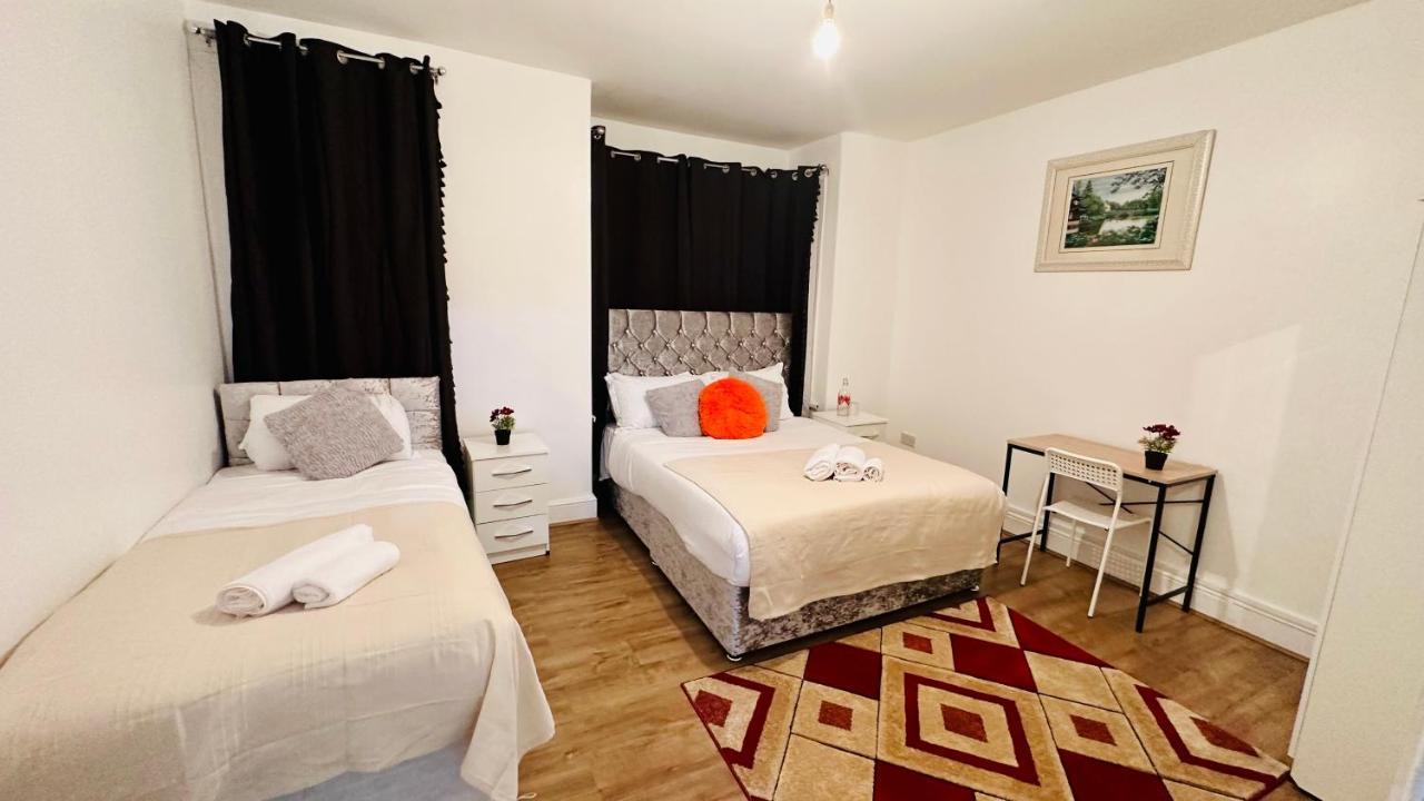 لندن City Lodge Excel المظهر الخارجي الصورة