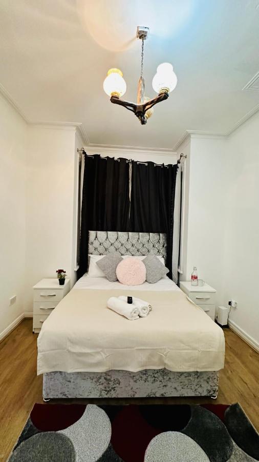 لندن City Lodge Excel المظهر الخارجي الصورة