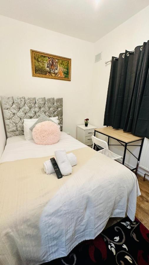 لندن City Lodge Excel المظهر الخارجي الصورة