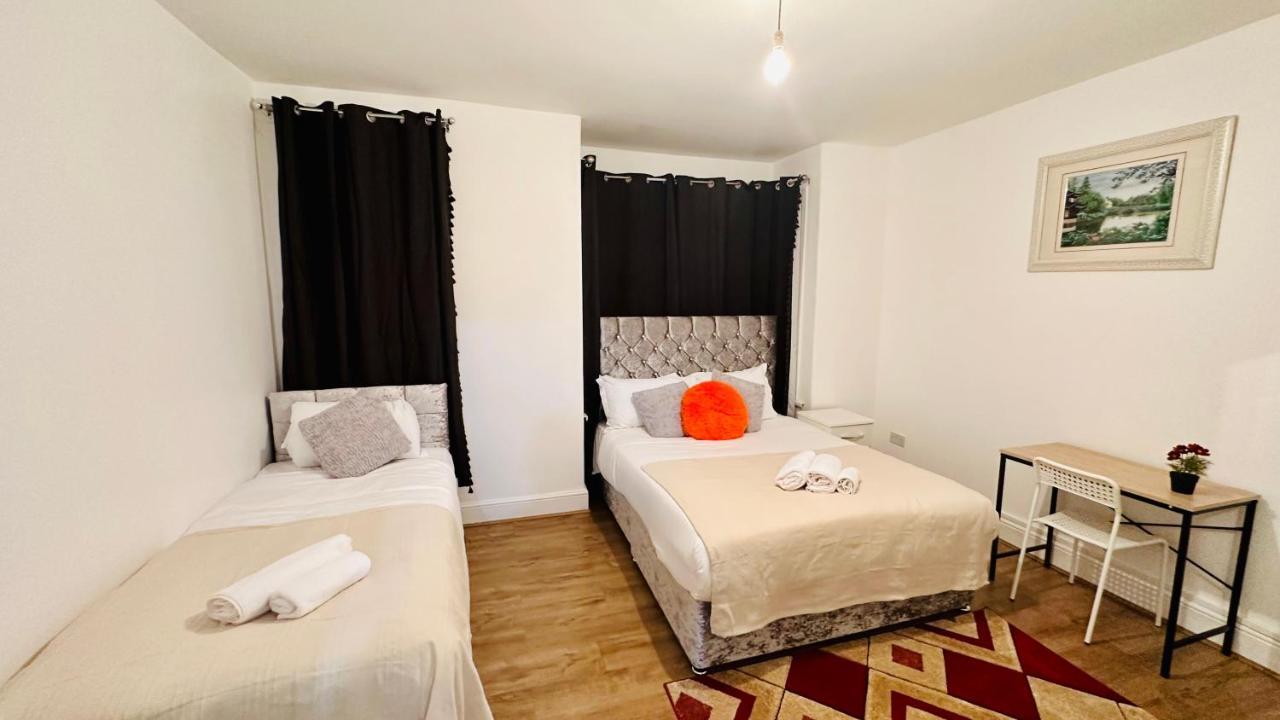 لندن City Lodge Excel المظهر الخارجي الصورة
