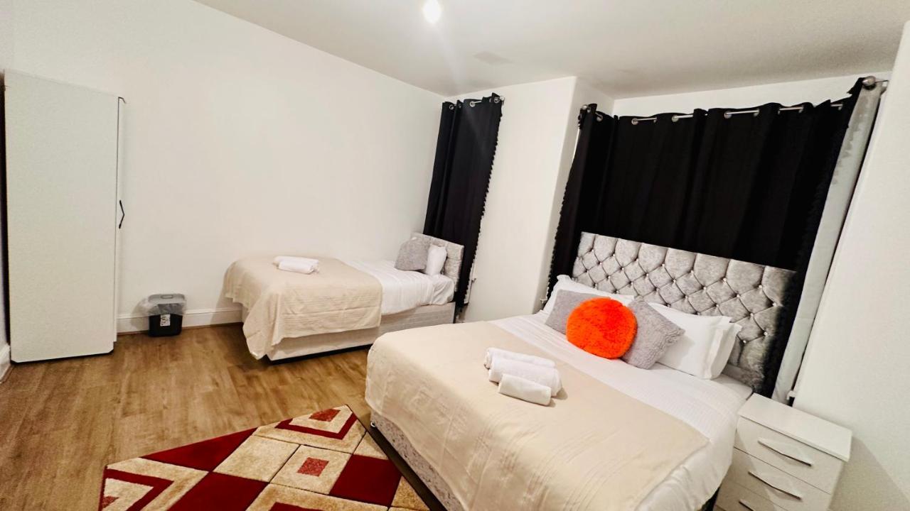 لندن City Lodge Excel المظهر الخارجي الصورة